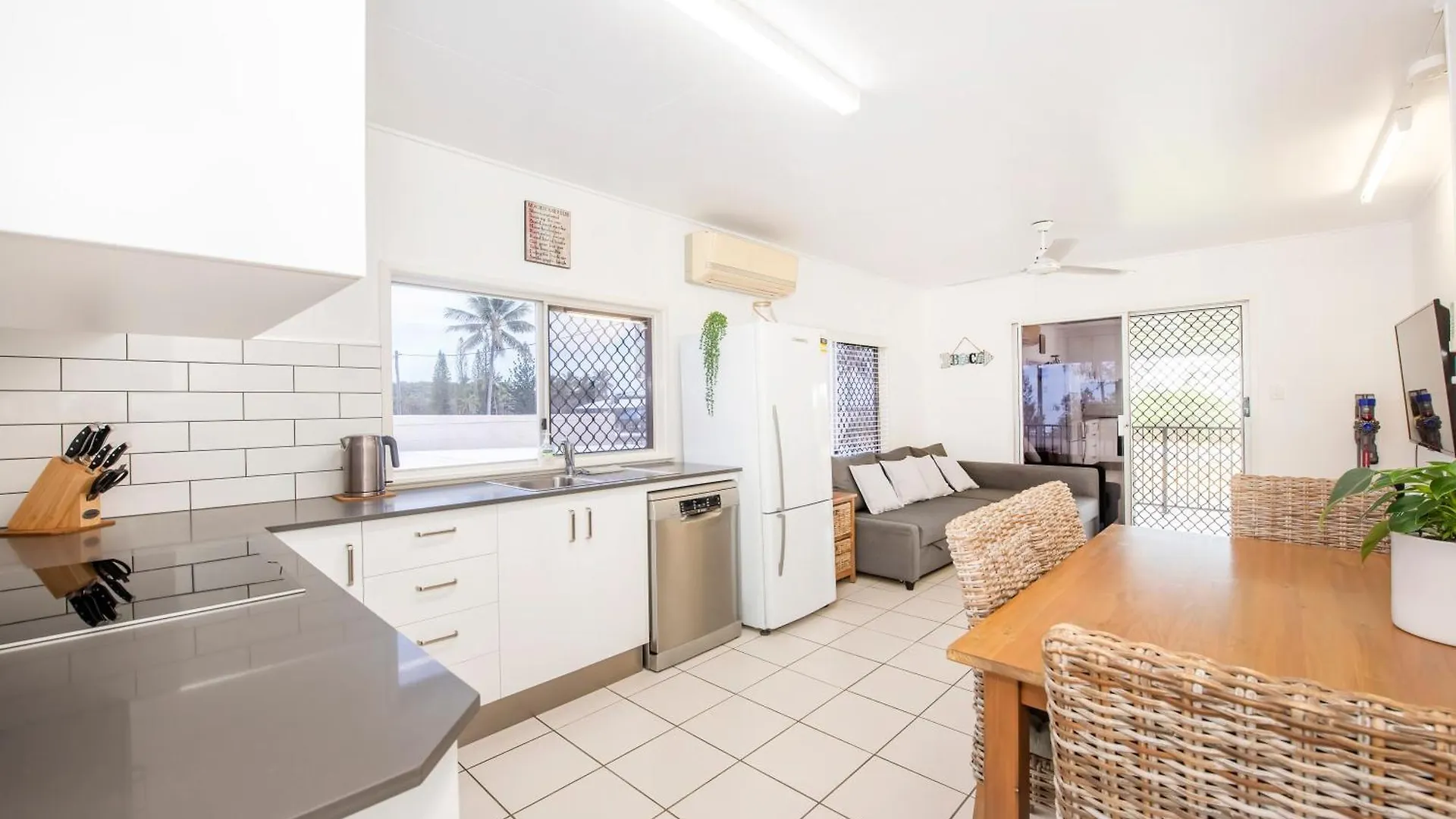 דירה Grasstree Beach Shacks